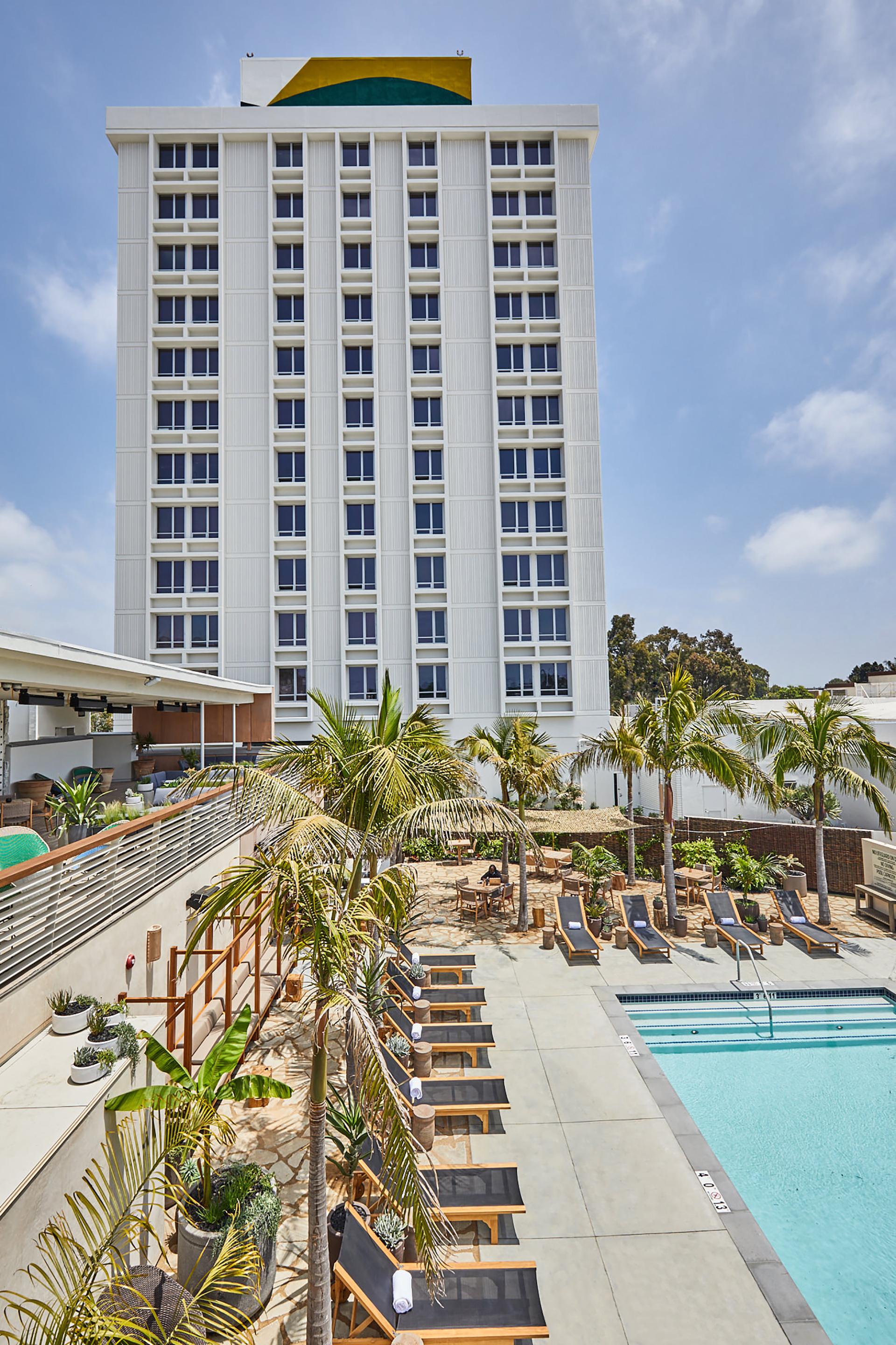 June West La, A Member Of Design Los Angeles