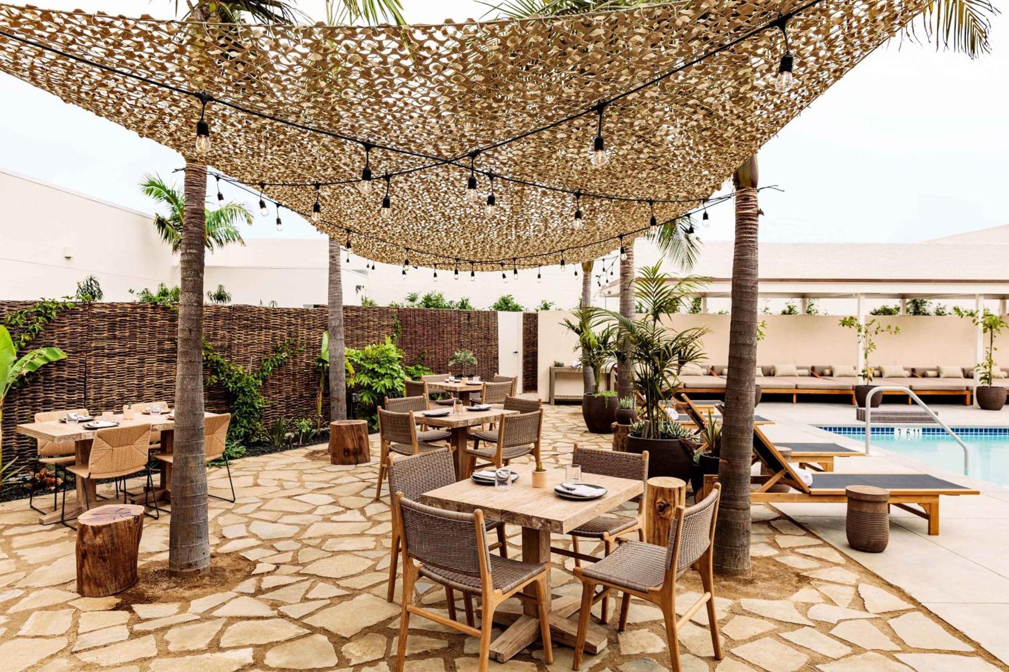 Hotel June West La, A Member Of Design 4*